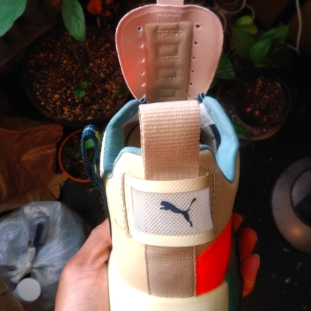 Puma Unisex LQDcell Cream, Blue & Orange Accents W-9, M-7.5 - Picture 14 of 16